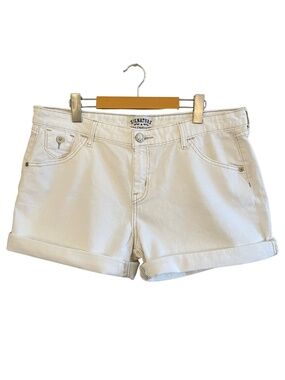 Signature by Levi Strauss White Cuffed Denim Shorts – Plus Size 16 GUC